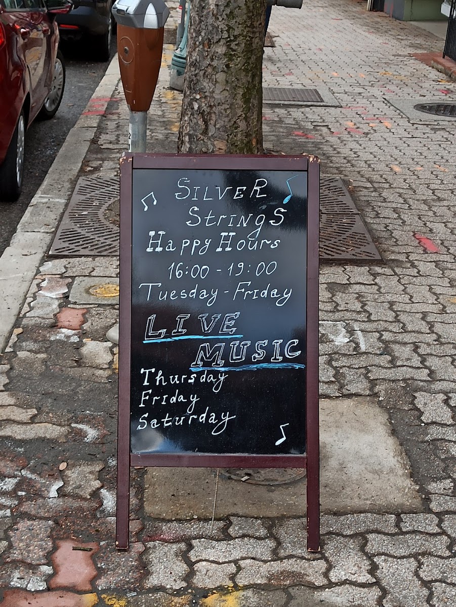 Menu Silver Strings-4